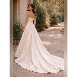 Vintage Alvina Valenta Silk Satin Strapless Wedding Gown Button Back Ivory Dress